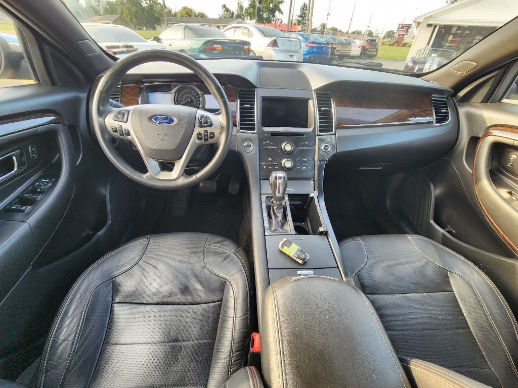 Photo 13 of this FORD TAURUS