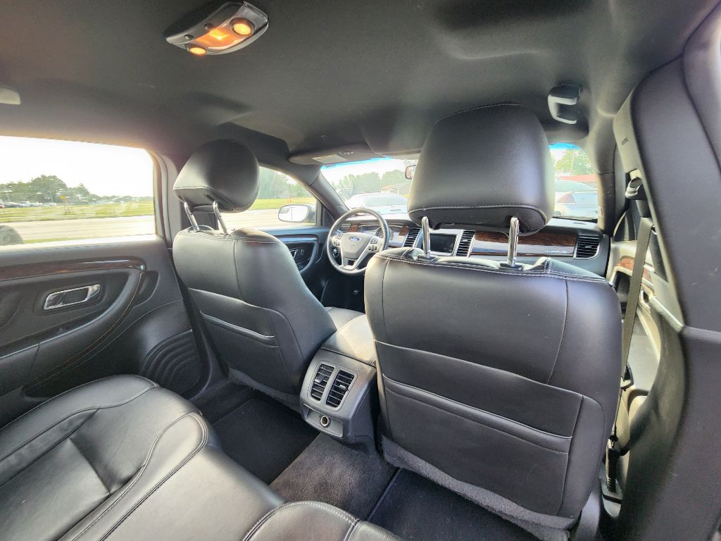 Photo 20 of this FORD TAURUS