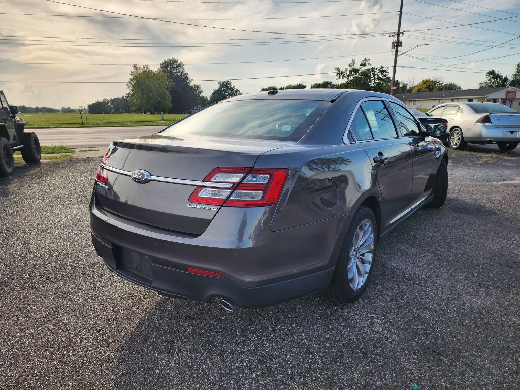 Photo 5 of this FORD TAURUS
