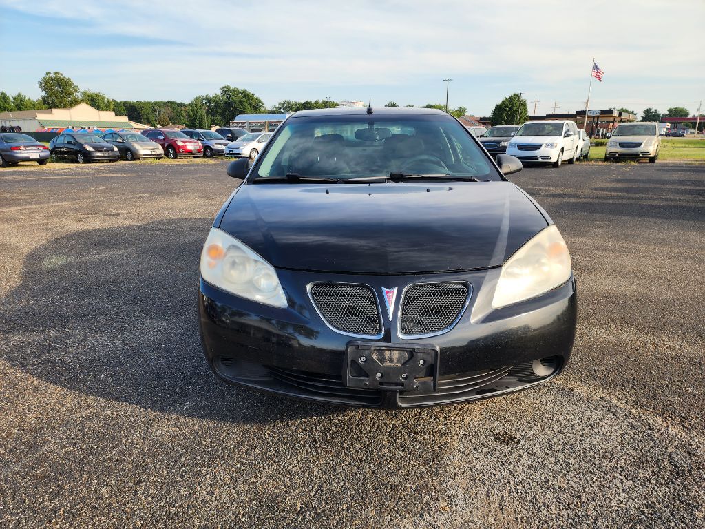 Photo 12 of this PONTIAC G6