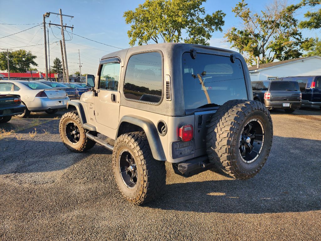 Photo 8 of this JEEP WRANGLER / TJ