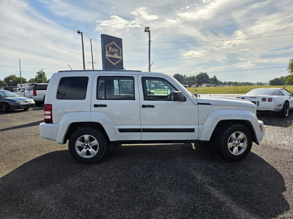 Photo 5 of this JEEP LIBERTY