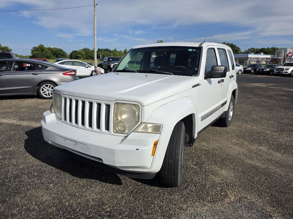 Photo 10 of this JEEP LIBERTY