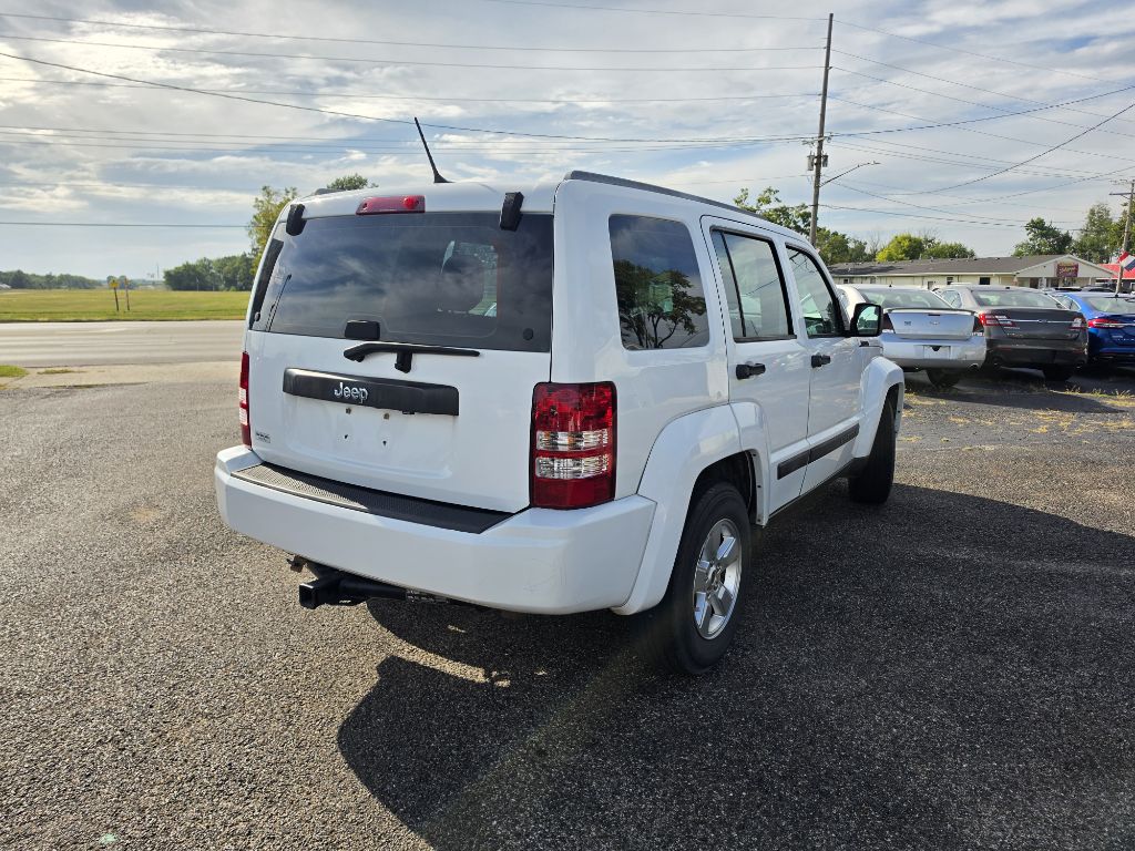 Photo 4 of this JEEP LIBERTY
