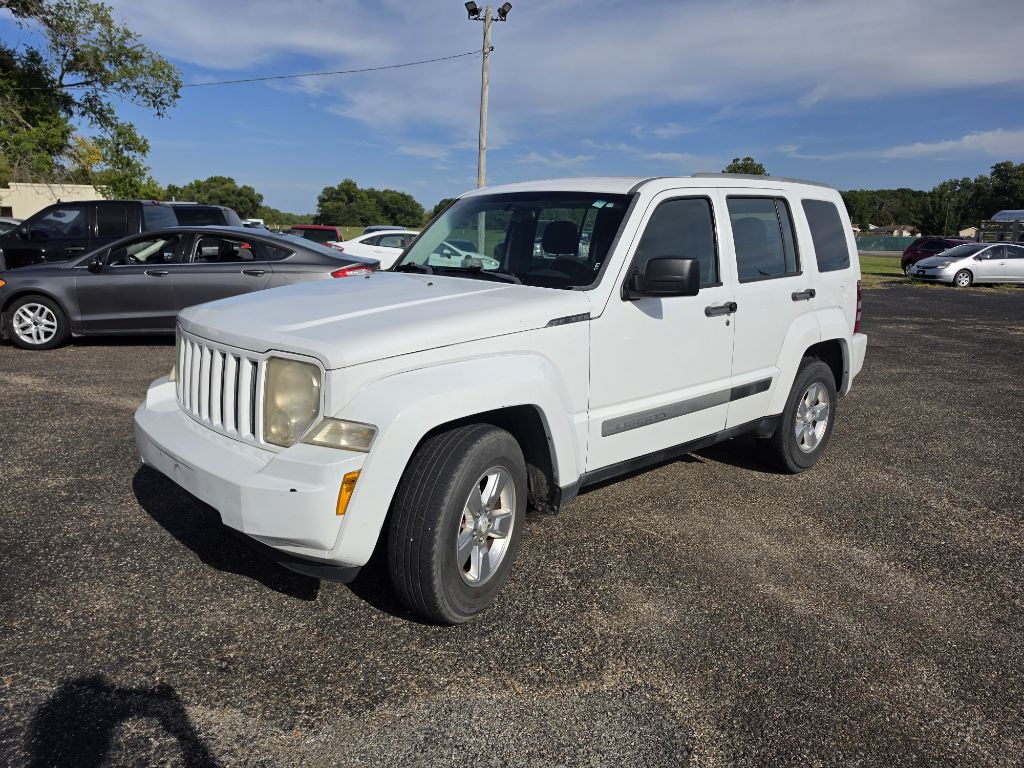 Photo 12 of this JEEP LIBERTY