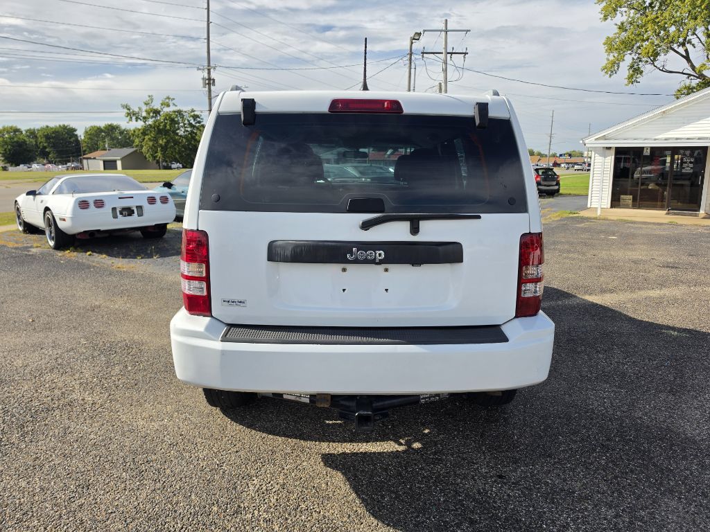 Photo 6 of this JEEP LIBERTY