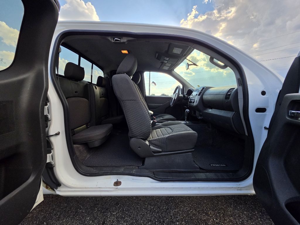 Photo 19 of this NISSAN FRONTIER