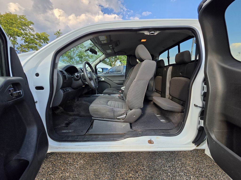 Photo 20 of this NISSAN FRONTIER
