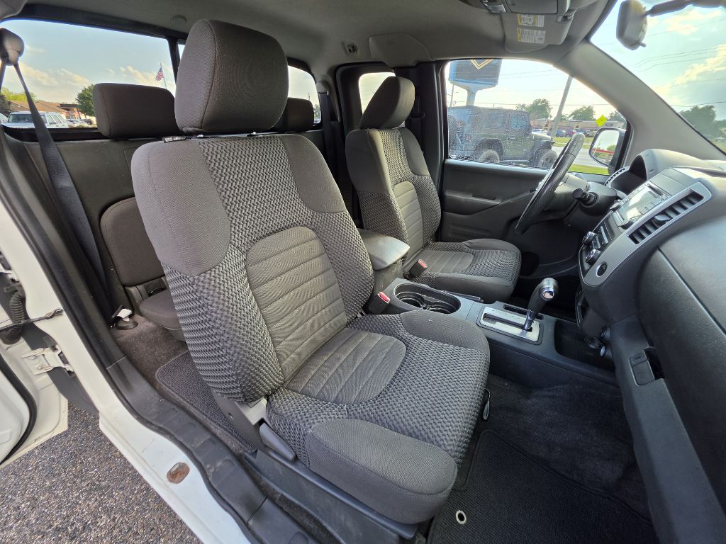 Photo 15 of this NISSAN FRONTIER