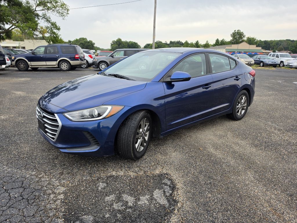 Photo 9 of this HYUNDAI ELANTRA