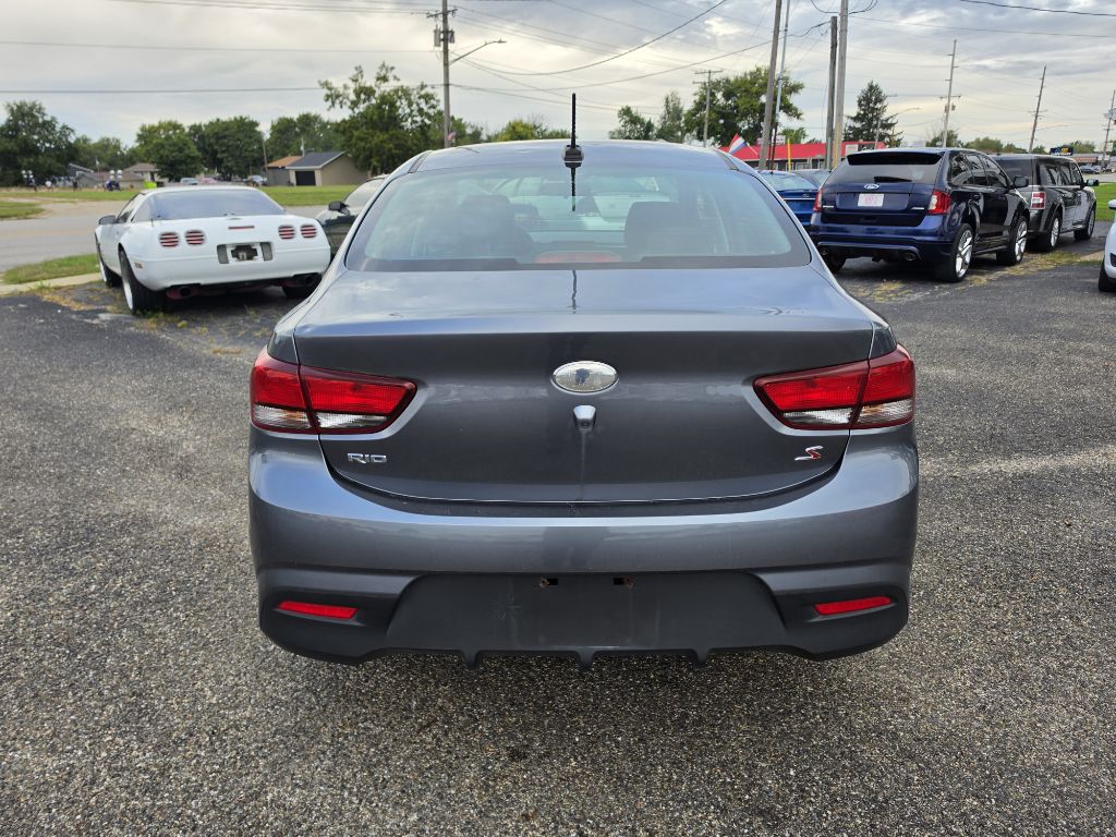 Photo 6 of this KIA RIO