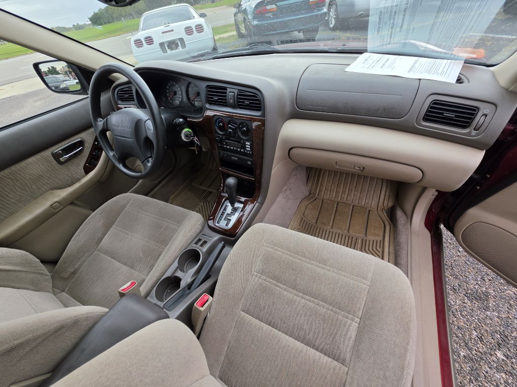 Photo 16 of this SUBARU LEGACY