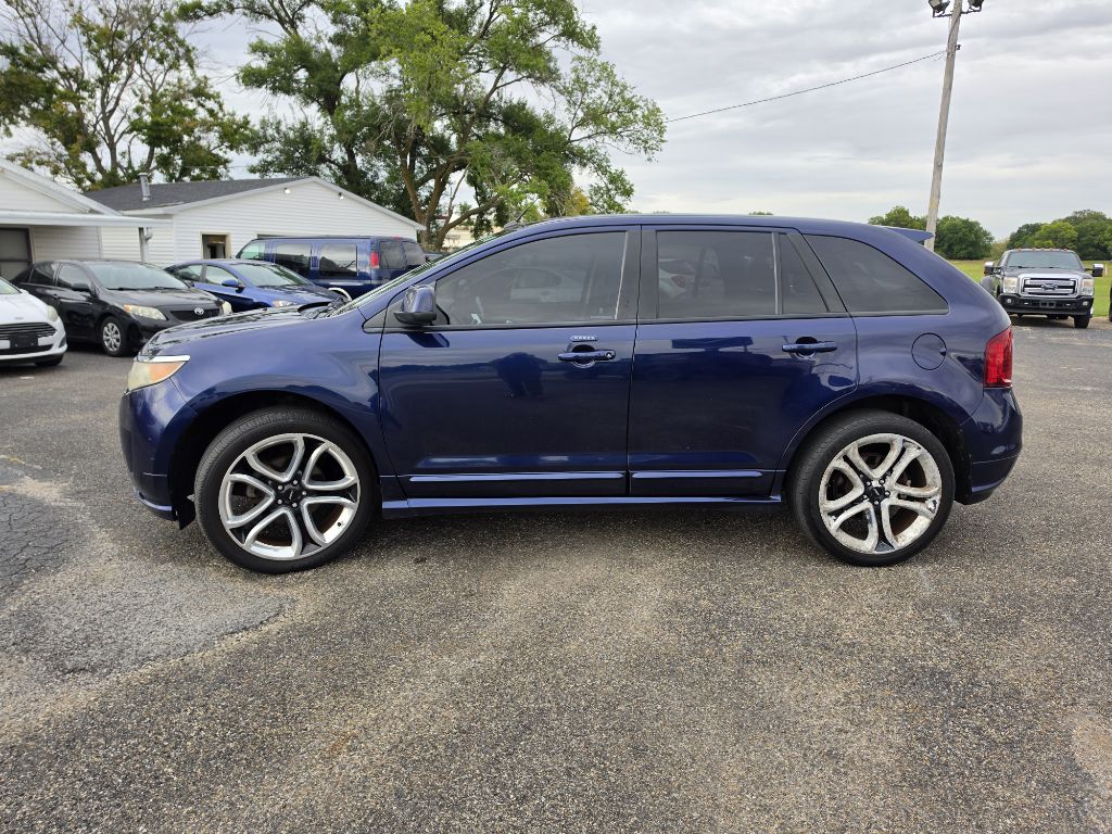 Photo 9 of this FORD EDGE