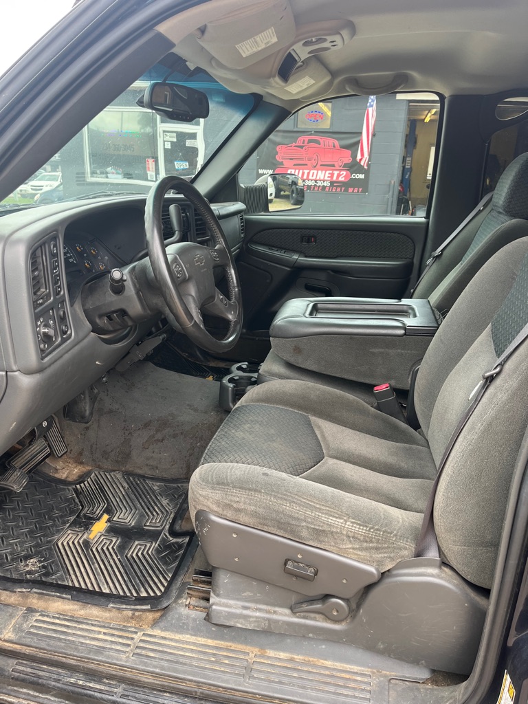 2004 Chevrolet Avalanche #13