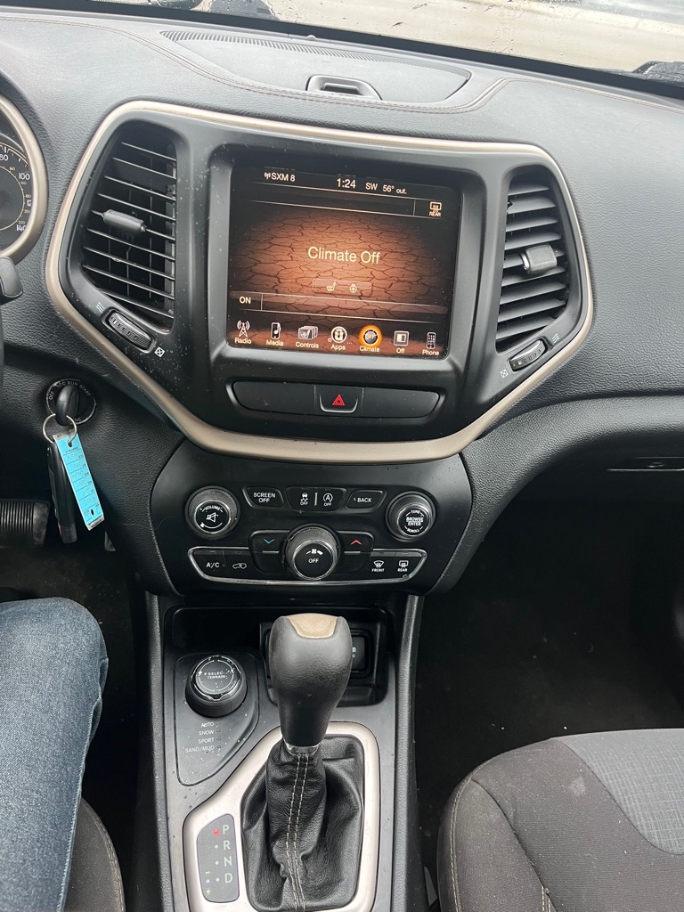 2015 Jeep Cherokee #17