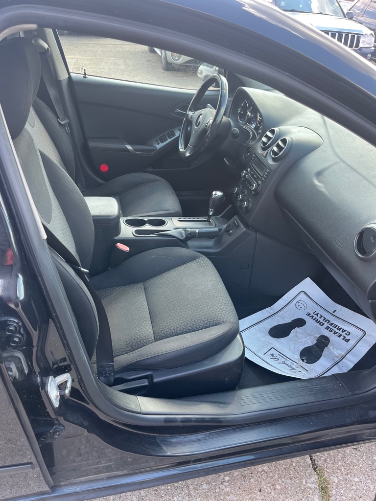 2009 Pontiac G6 #10
