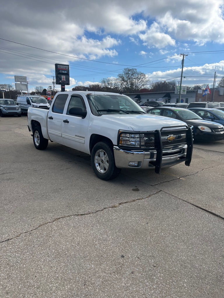 2013 Chevrolet Silverado 1500 #2