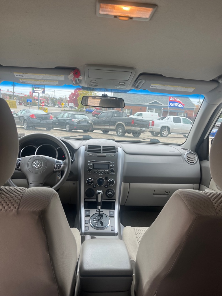 2009 Suzuki Grand Vitara #12