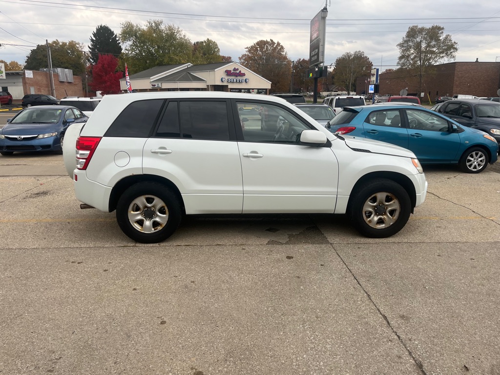 2009 Suzuki Grand Vitara #3