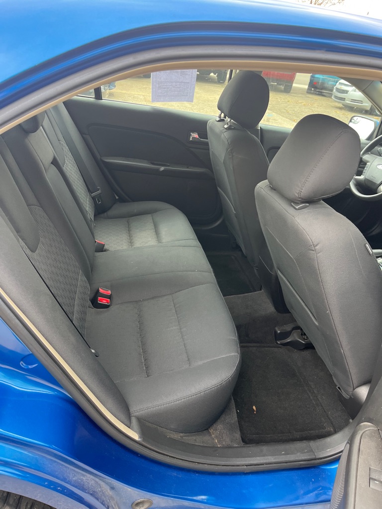 2012 Ford Fusion #10