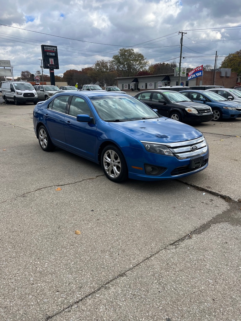 2012 Ford Fusion #2