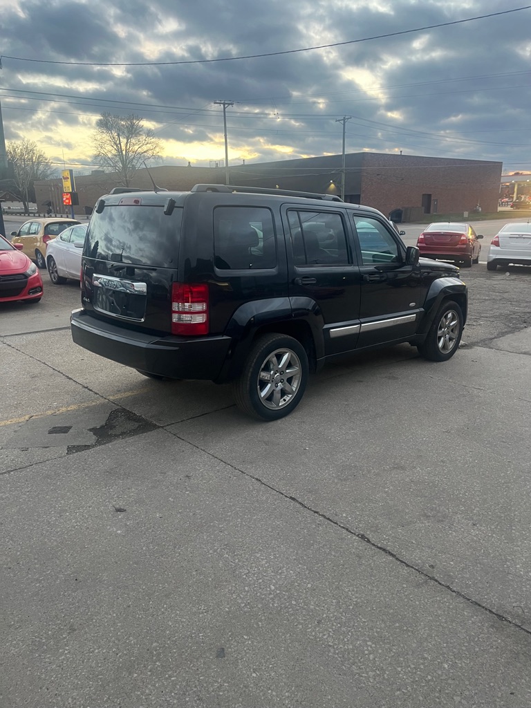 2012 Jeep Liberty #4