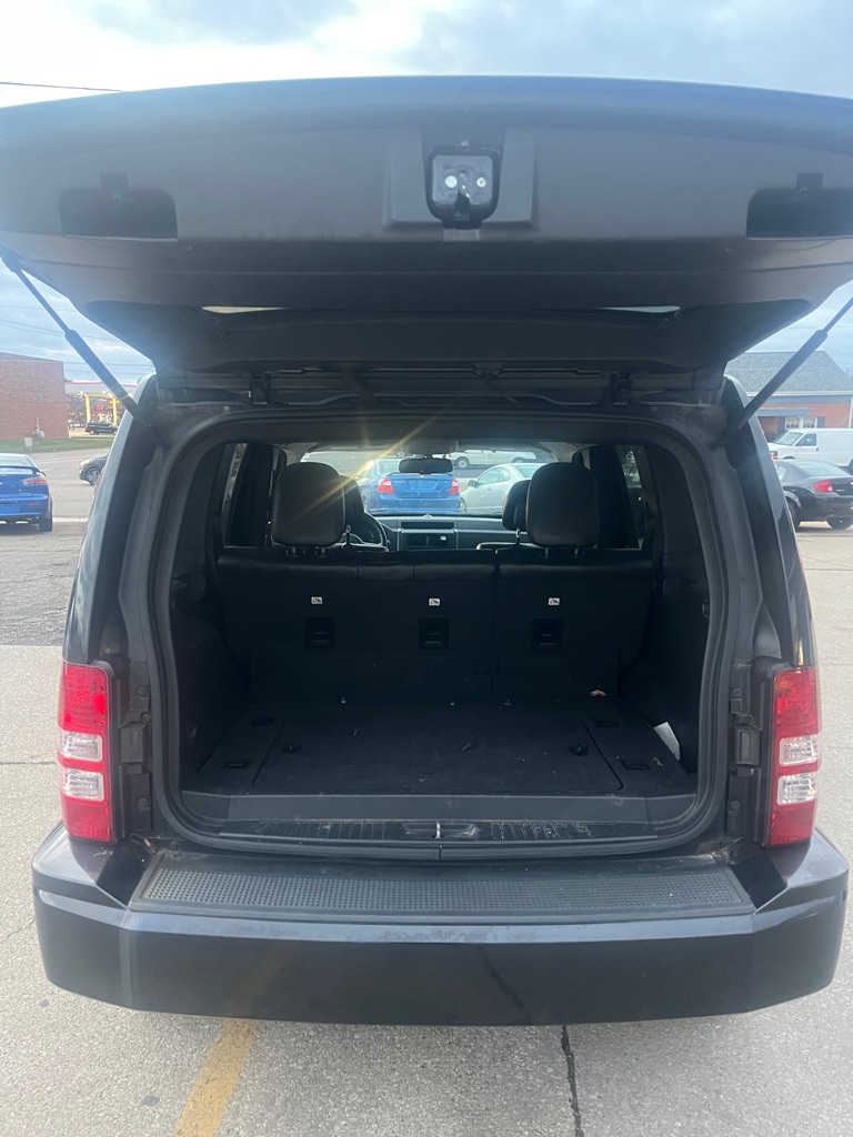 2012 Jeep Liberty #11