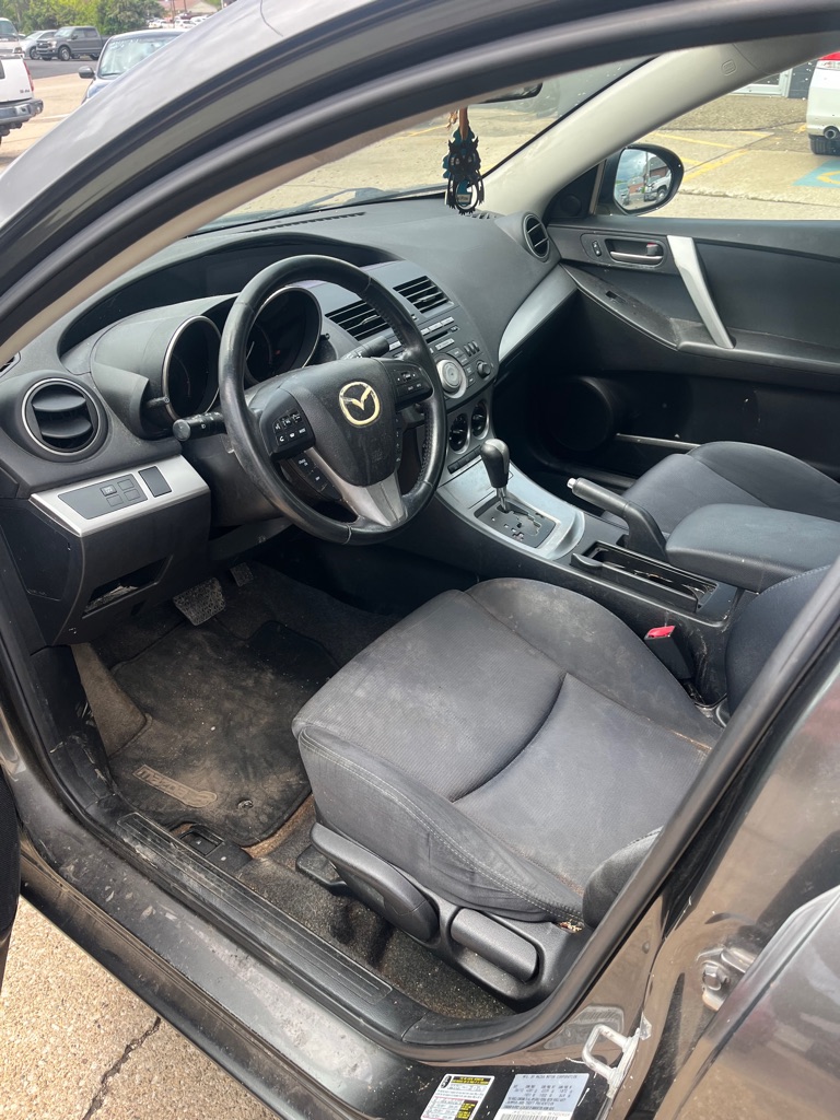 2010 Mazda MAZDA3 s Sport - Photo 13
