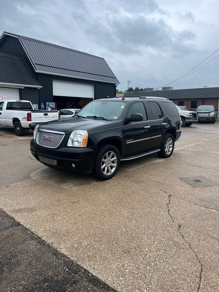2013 GMC Yukon Denali - AWD's photo