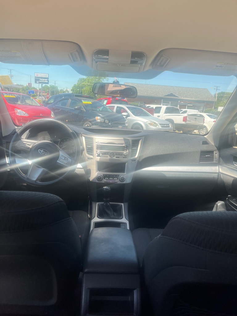 2010 Subaru Legacy #11