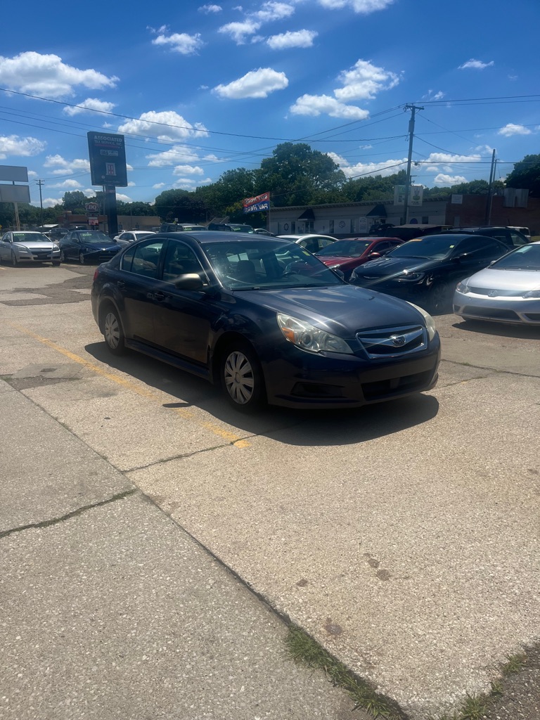 2010 Subaru Legacy #2