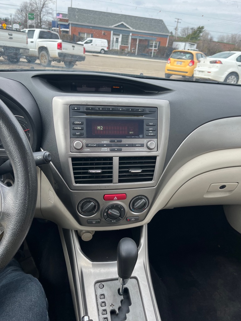 2010 Subaru Impreza #16