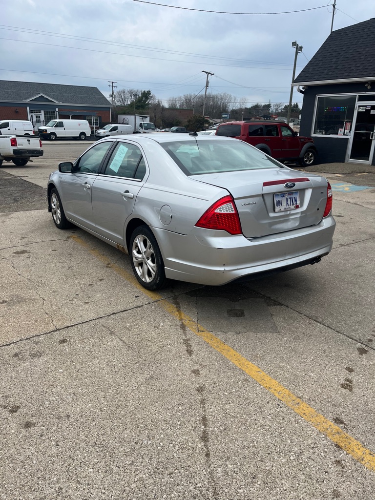 2012 Ford Fusion #6