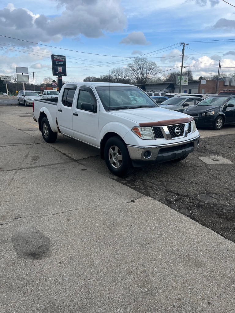 2008 Nissan Frontier #2