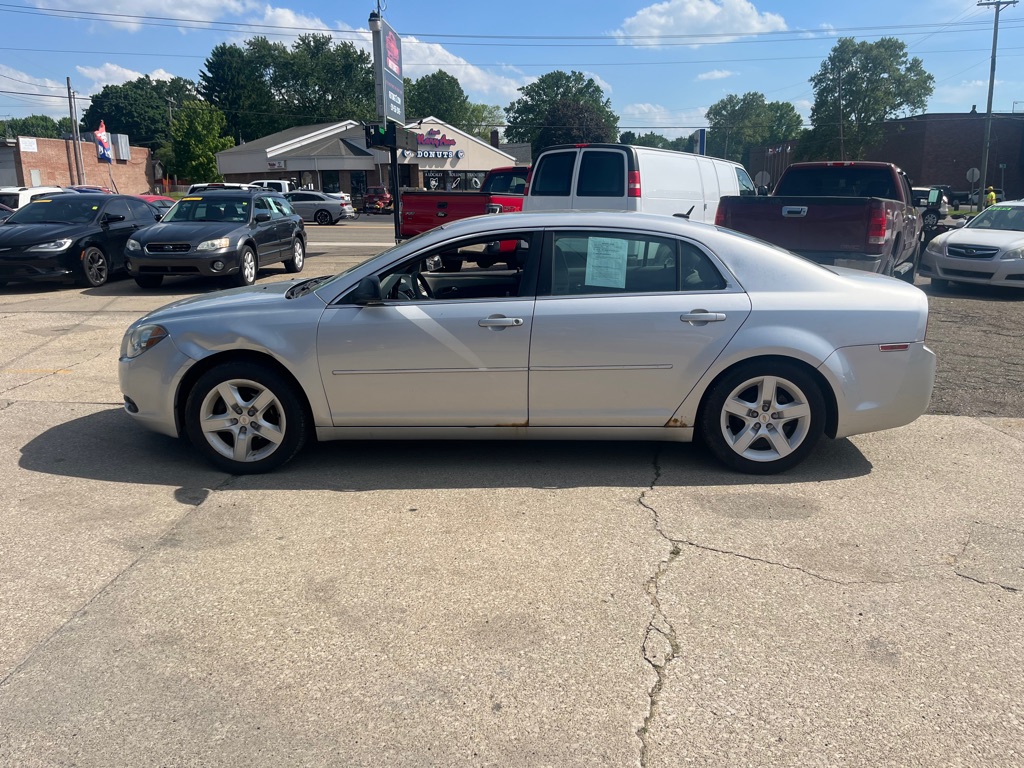 2010 Chevrolet Malibu #7
