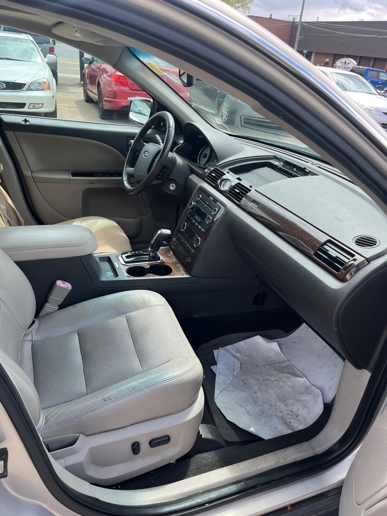 2009 Ford Taurus #10