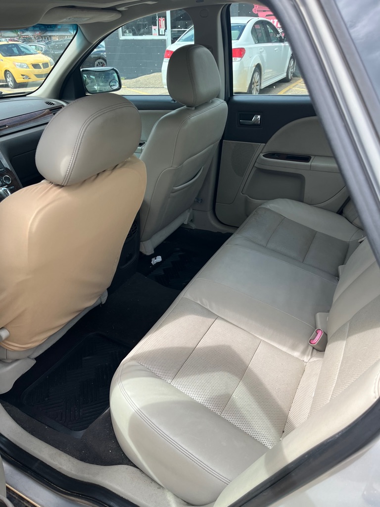 2009 Ford Taurus #13