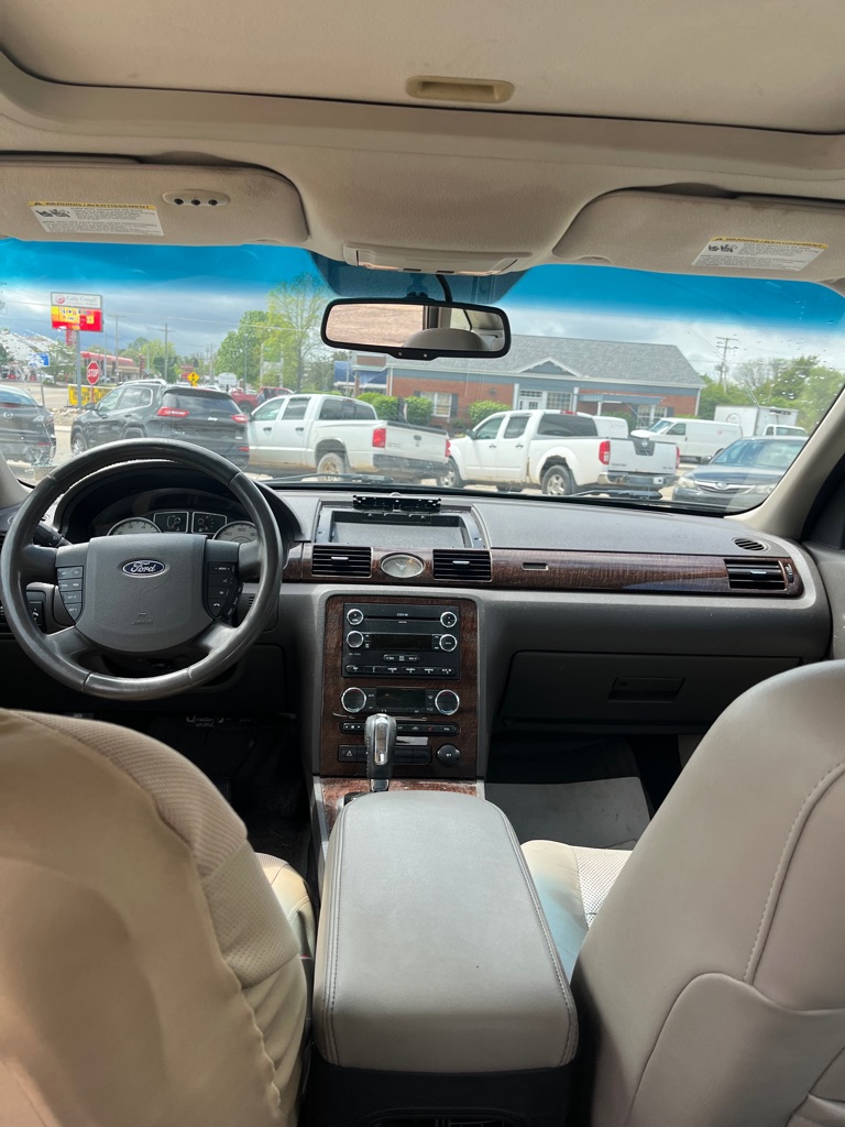 2009 Ford Taurus #12