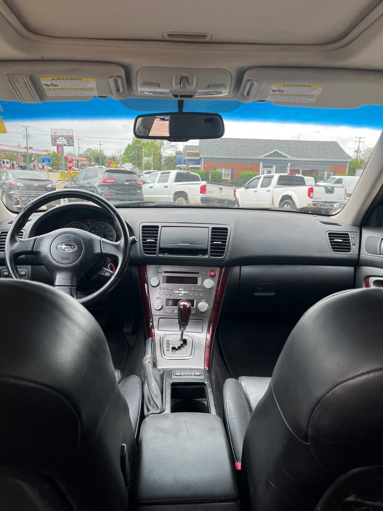 2007 Subaru Outback #13