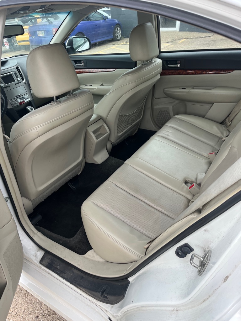 2012 Subaru Legacy #13