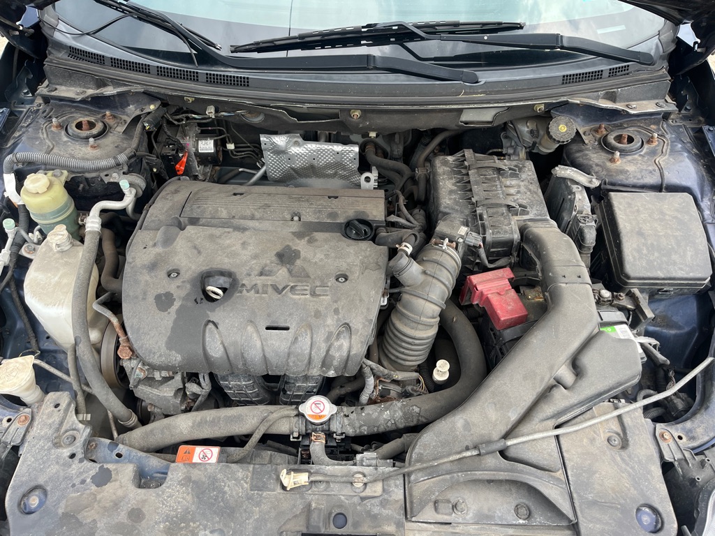 2014 Mitsubishi Lancer #8