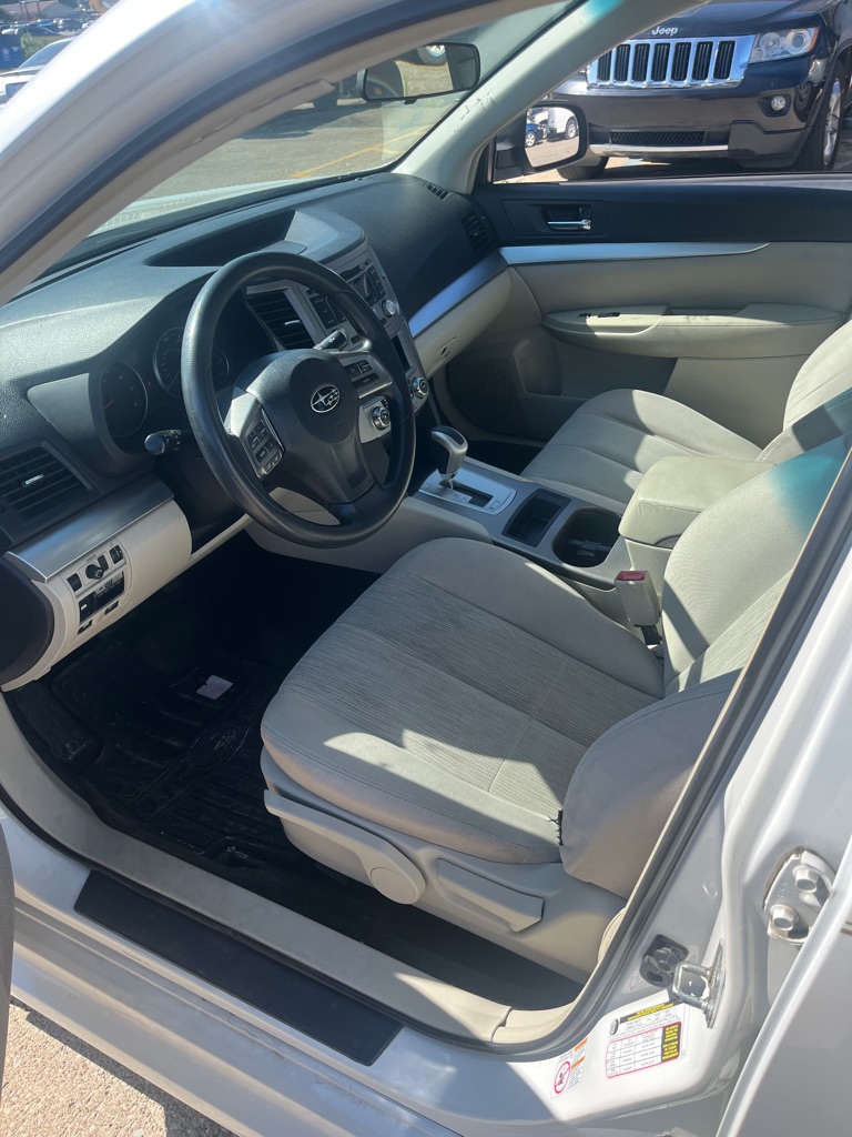 2014 Subaru Legacy #12