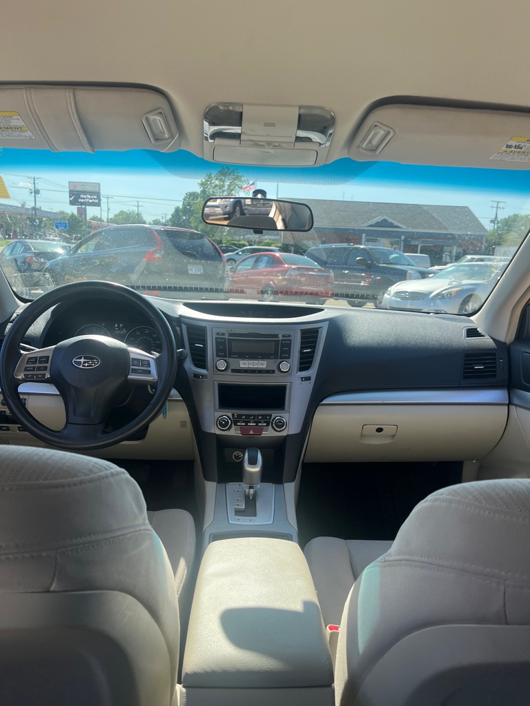 2014 Subaru Legacy #10