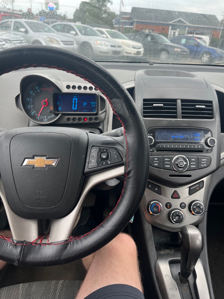 2014 Chevrolet Sonic #15