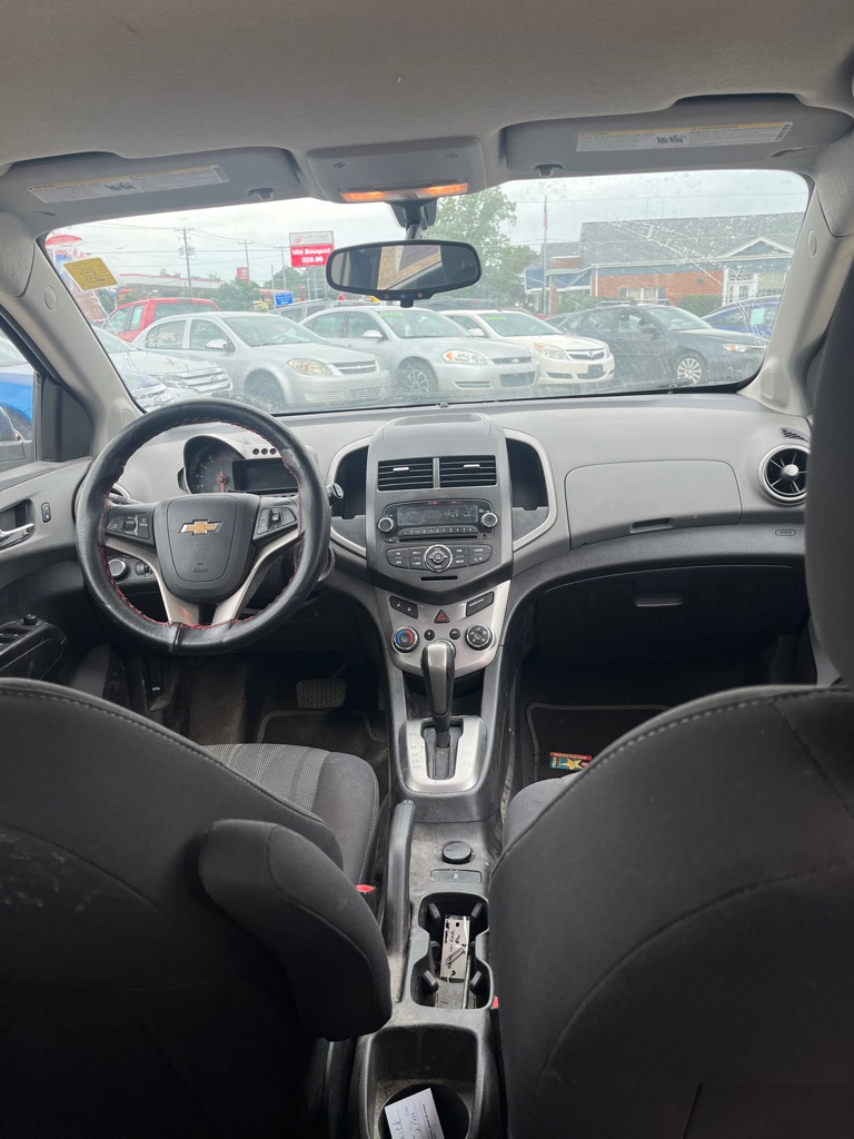 2014 Chevrolet Sonic #11
