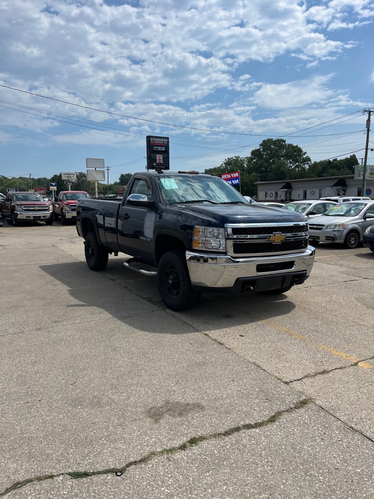 2012 Chevrolet Silverado 2500 #2