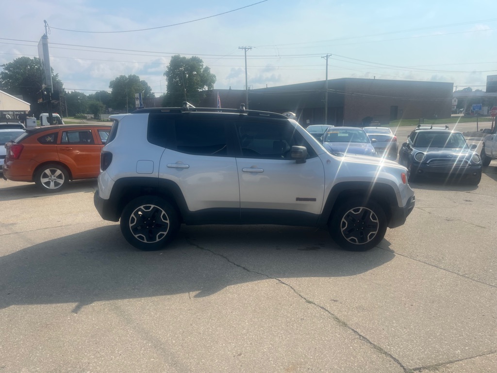2015 Jeep Renegade #3