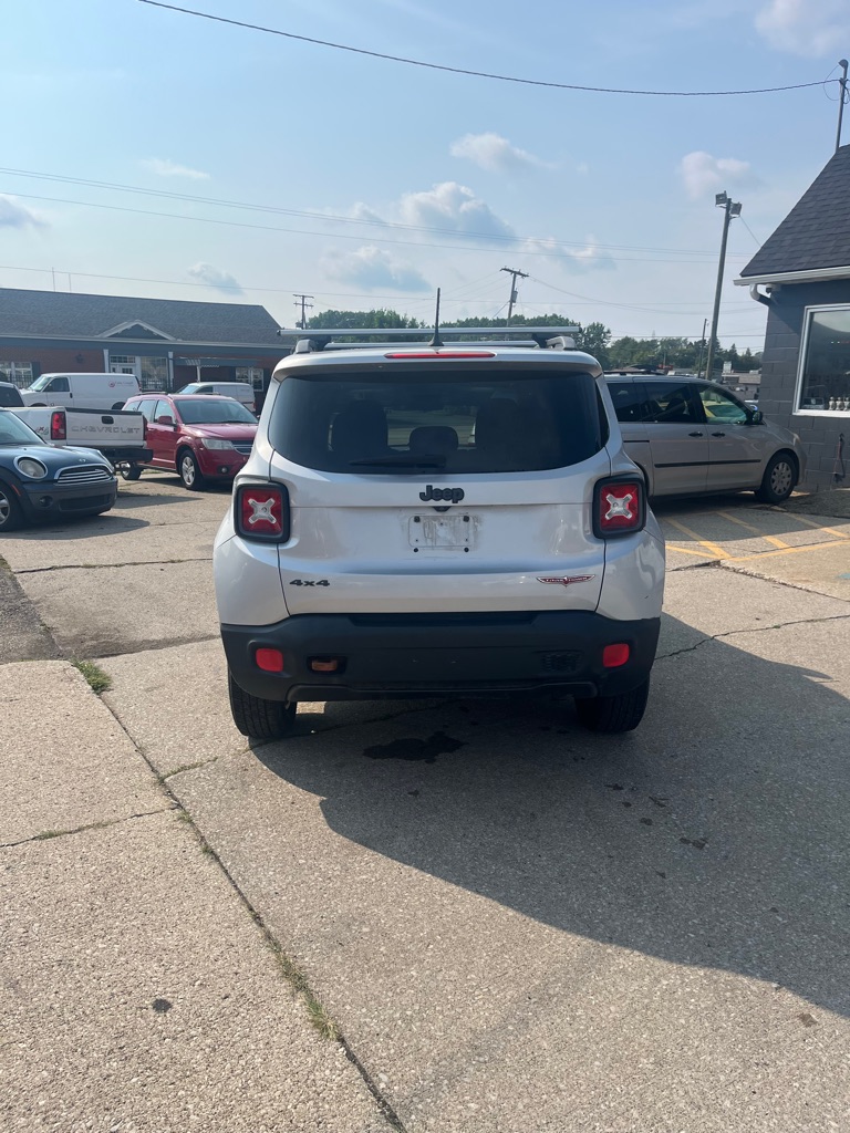 2015 Jeep Renegade #5