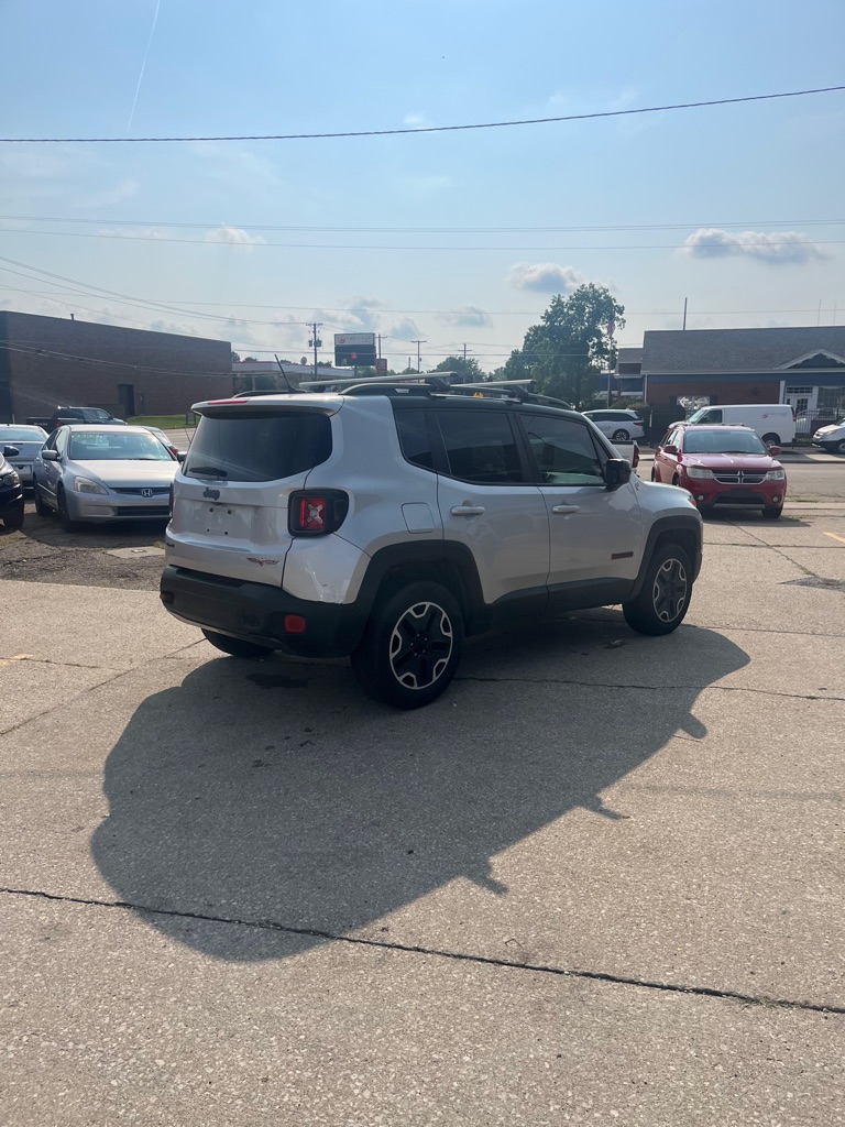 2015 Jeep Renegade #4