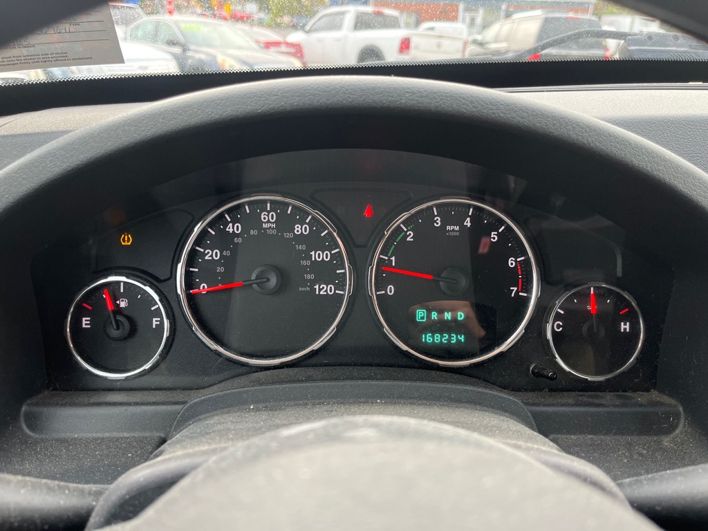 2011 Jeep Liberty #16